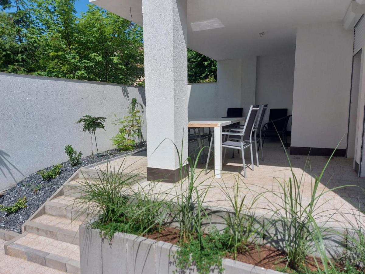Apartament Z Duzym Tarasem Leilighet Świnoujście Eksteriør bilde