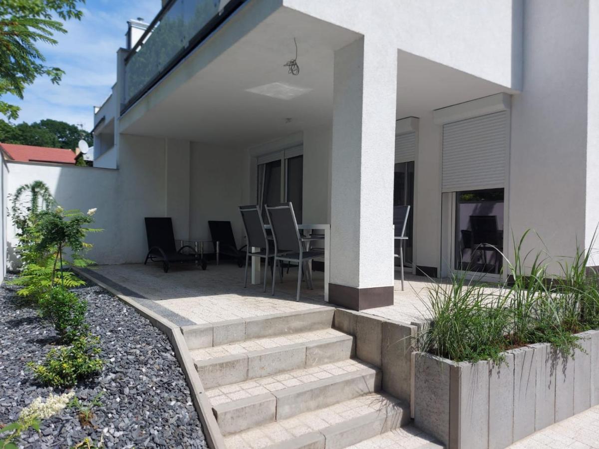 Apartament Z Duzym Tarasem Leilighet Świnoujście Eksteriør bilde